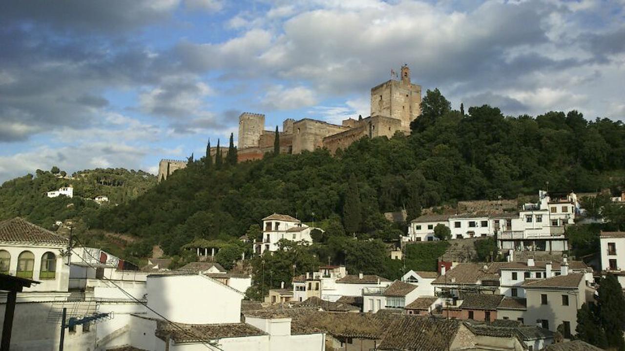 Alhambra Views Penthouse Appartement Granada Buitenkant foto